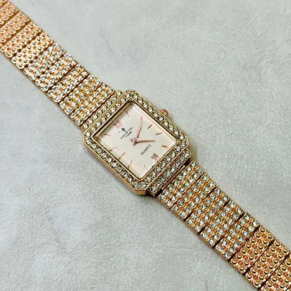 Women's Crystal Watch Golden Slim Dial Daily Wear